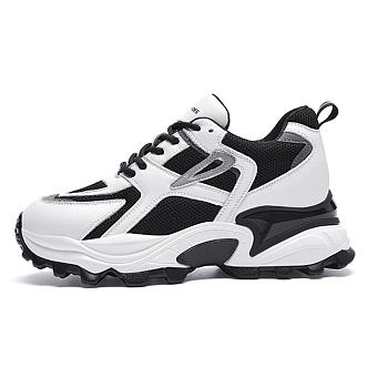 Black High Quality Runner Sneaker New 2023