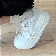 Women's sports shoes White women's thick sole shoes new model 2022 breathable - 3