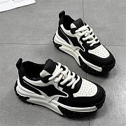 New   Style White Thick Sole Sports Shoes For Women - 1