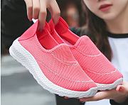 Beautiful pink sports mesh sports shoes for women - 1