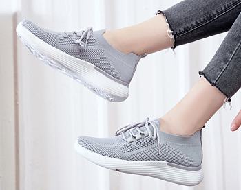 Summer New Mesh Shoes Low Top Breathable Walking Shoes